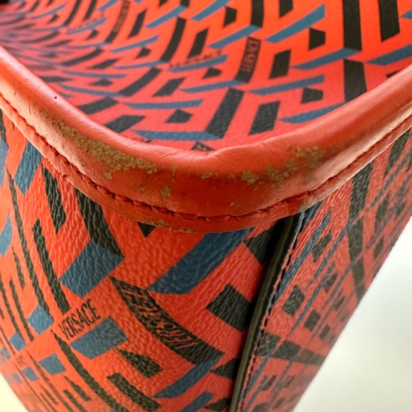 GREAT CONDITION!! Versace La Greca Signature Tote Bag in Red - Picture 8 of 16